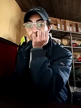 Snapshot of KaTorino chatting on 11-05-25, 03:26 KaTorino online show from 11-05-25, 03:26