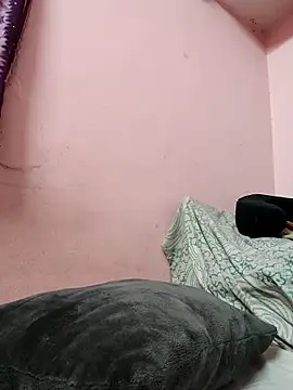 pujapujarrrr online show from 11-04-25, 08:40