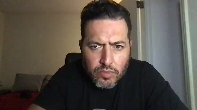 ezrah23 online show from 11-13-25, 06:34