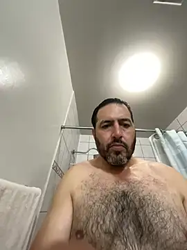 ezrah23 online show from 03-19-26, 06:30