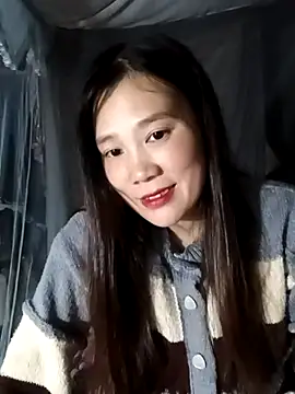 Snapshot of -Lana-123 chatting on 11-01-25, 12:32 -Lana-123 online show from 11-01-25, 12:32