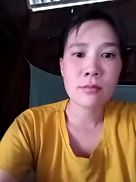 Snapshot of -Lana-123 chatting on 10-30-25, 04:11 -Lana-123 online show from 10-30-25, 04:11