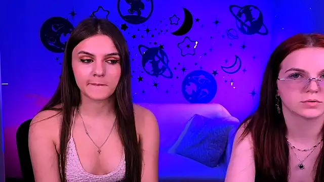 Snapshot of lisa_dark_ chatting on 04-09-26, 07:09 lisa dark online show from 04-09-26, 07:09