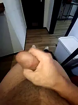 Snapshot of khalilusfur chatting on 11-11-25, 12:33 khalilusfur online show from 11-11-25, 12:33