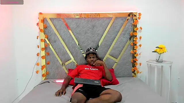 Snapshot of Big_Yaiman chatting on 10-29-25, 06:51 Big Yaiman online show from 10-29-25, 06:51