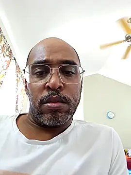 TraddyZaddy online show from 05-12-26, 06:58