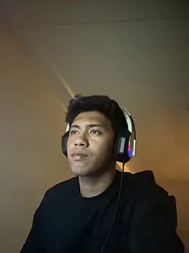 russ1e online show from 10-29-25, 06:07