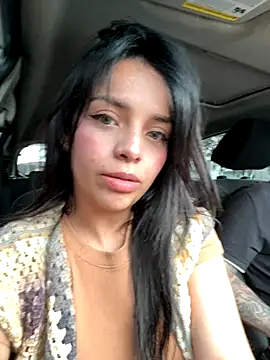 MailynAndNick online show from 11-04-25, 01:37