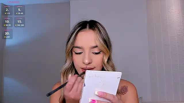 LaurentRosse1 online show from 04-10-26, 08:16