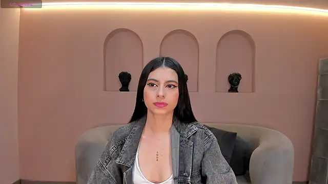 BellaConnorX online show from 01-10-26, 04:30