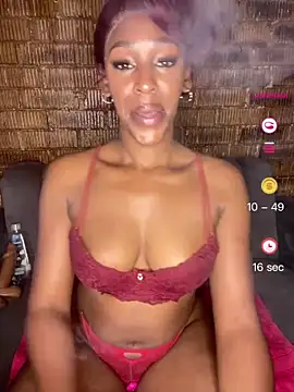 Snapshot of SP1CY_MOMMY chatting on 05-19-26, 02:35 SP1CY MOMMY online show from 05-19-26, 02:35