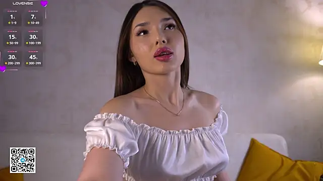 candylolly   online show from 11-26-25, 04:07