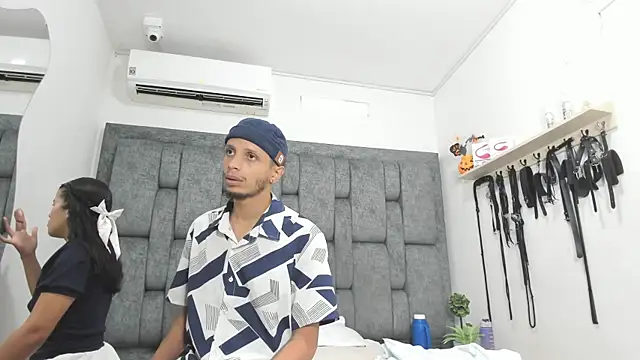 DamianandEva online show from 11-25-25, 12:16