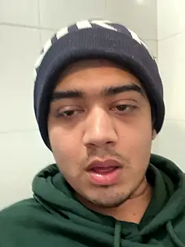 FlashyOcean53 online show from 01-10-26, 03:02