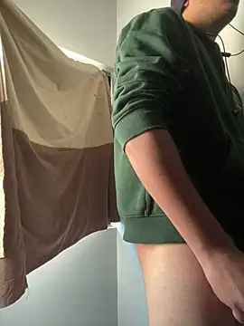 FlashyOcean53 online show from 02-11-26, 05:29