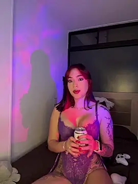 Raven DeVille online show from 11-26-25, 02:11