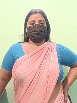 Snapshot of tamil_Nithya_J chatting on 05-31-26, 11:05 tamil Nithya J online show from 05-31-26, 11:05