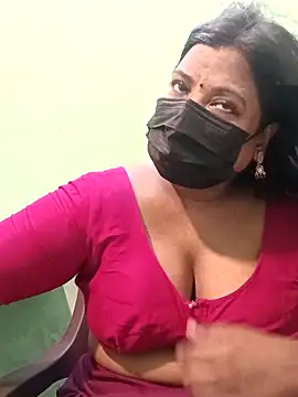 Snapshot of tamil_Nithya_J chatting on 05-06-26, 10:52 tamil Nithya J online show from 05-06-26, 10:52