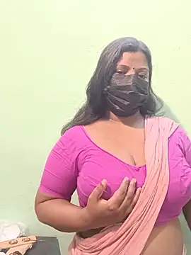 Snapshot of tamil_Nithya_J chatting on 06-09-26, 03:46 tamil Nithya J online show from 06-09-26, 03:46