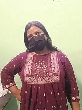 Snapshot of tamil_Nithya_J chatting on 05-20-26, 04:37 tamil Nithya J online show from 05-20-26, 04:37