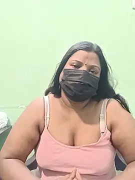 Snapshot of tamil_Nithya_J chatting on 05-19-26, 04:47 tamil Nithya J online show from 05-19-26, 04:47