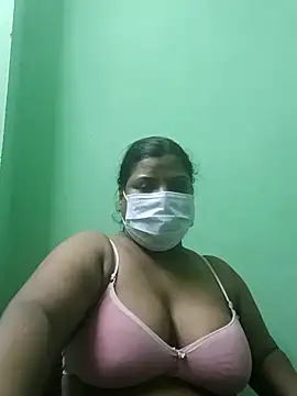 Snapshot of tamil_Nithya_J chatting on 10-30-25, 08:17 tamil Nithya J online show from 10-30-25, 08:17