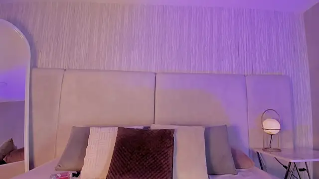 Snapshot of im_Artemisaa chatting on 11-04-25, 12:53 im Artemisaa online show from 11-04-25, 12:53