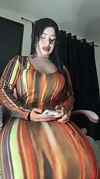 cowgirllyx online show from 11-11-25, 03:56