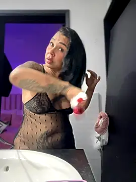 Natural BIGASS Nina online show from 11-17-25, 10:08