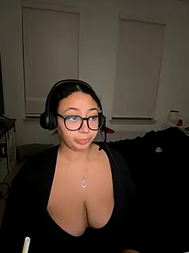 minha baby online show from 11-15-25, 01:31