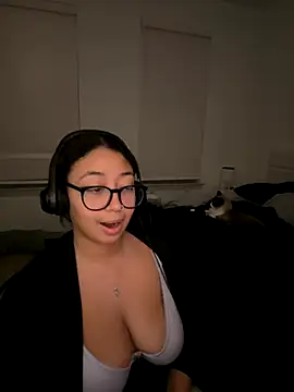 minha baby online show from 11-18-25, 05:00