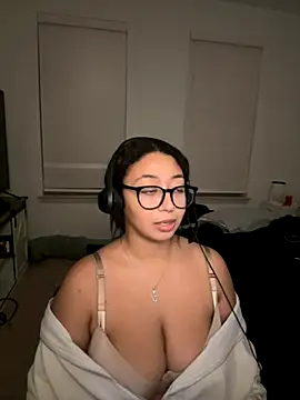 minha baby online show from 11-13-25, 10:30