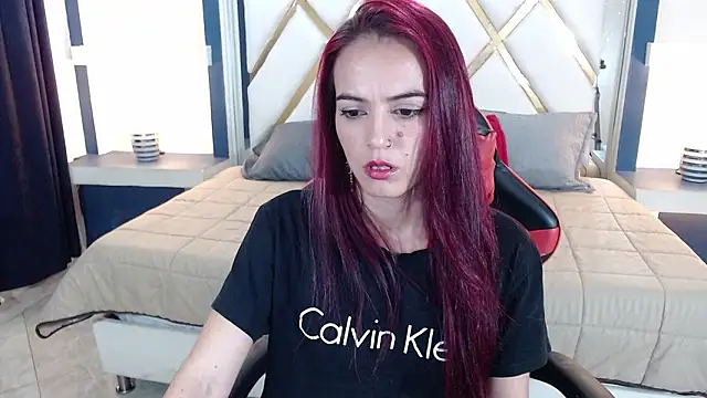 Snapshot of lia_cr1 chatting on 02-10-26, 10:09 lia cr1 online show from 02-10-26, 10:09