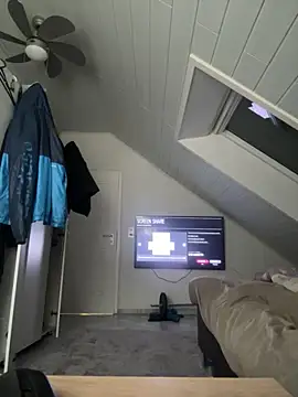 superbertok online show from 12-04-25, 12:48