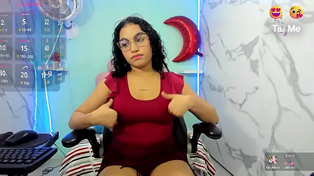 Snapshot of valeria_martinez19 chatting on 04-20-26, 03:09 valeria martinez19 online show from 04-20-26, 03:09