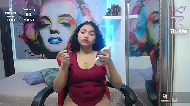 Snapshot of valeria_martinez19 chatting on 05-24-26, 03:06 valeria martinez19 online show from 05-24-26, 03:06