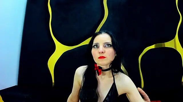 Morticia Black online show from 12-15-25, 09:53