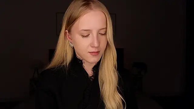 Snapshot of adele_armass chatting on 07-22-26, 10:12 adele armass online show from 07-22-26, 10:12