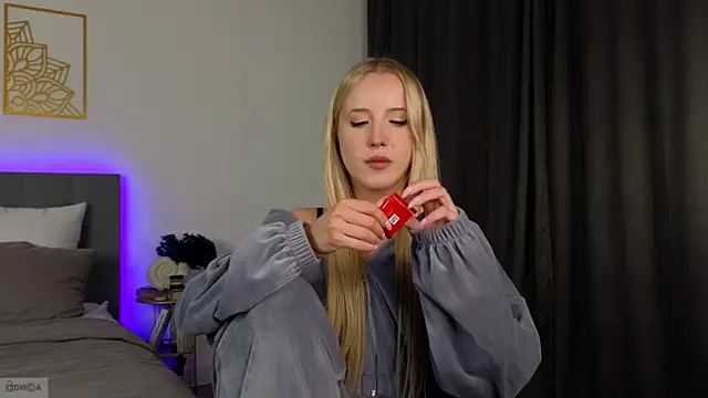 adele armass online show from 11-19-25, 10:21