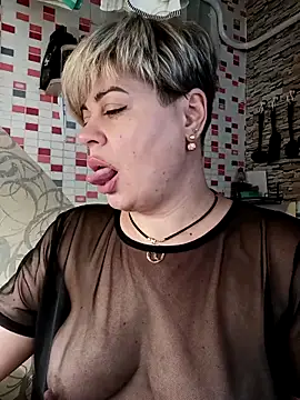 MilkySky online show from 11-25-25, 09:09