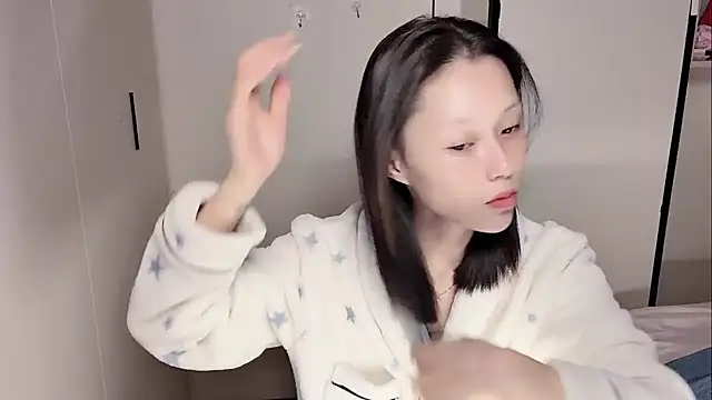 yuyu-33 online show from 01-13-26, 09:08