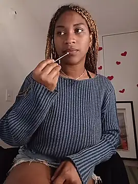 EvonyFoxxx online show from 07-04-26, 02:40