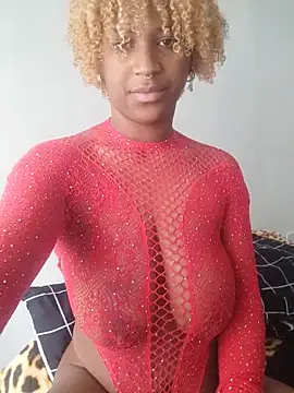 EvonyFoxxx online show from 01-07-26, 05:07