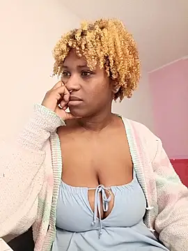 EvonyFoxxx online show from 04-25-26, 01:41