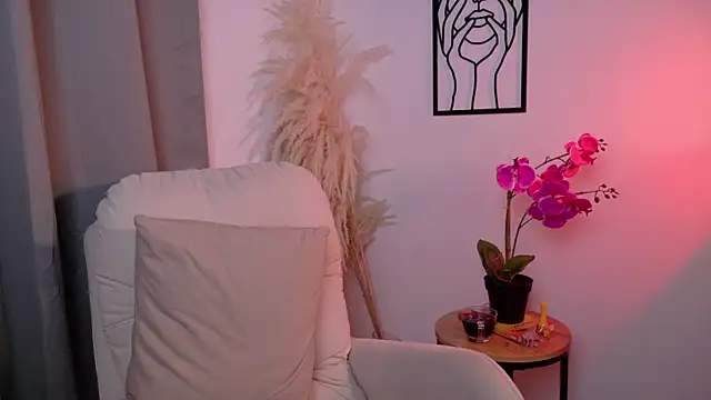 SeleneNova online show from 04-10-26, 04:14