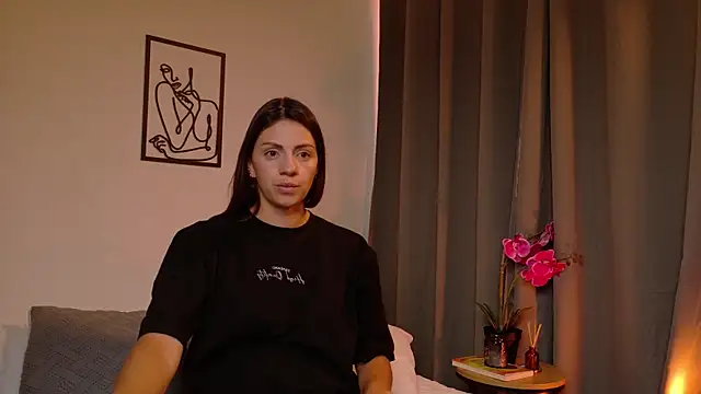Snapshot of SeleneNova chatting on 06-02-26, 03:01 SeleneNova online show from 06-02-26, 03:01