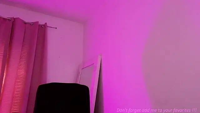 Snapshot of BabyLauritaa chatting on 02-02-26, 07:02 BabyLauritaa online show from 02-02-26, 07:02