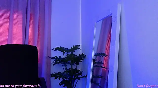 Snapshot of BabyLauritaa chatting on 02-12-26, 09:36 BabyLauritaa online show from 02-12-26, 09:36