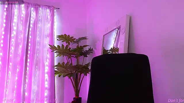 Snapshot of BabyLauritaa chatting on 03-02-26, 07:43 BabyLauritaa online show from 03-02-26, 07:43