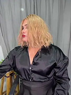 Snapshot of melani_ferraraa_ chatting on 07-19-26, 08:12 melani ferraraa online show from 07-19-26, 08:12
